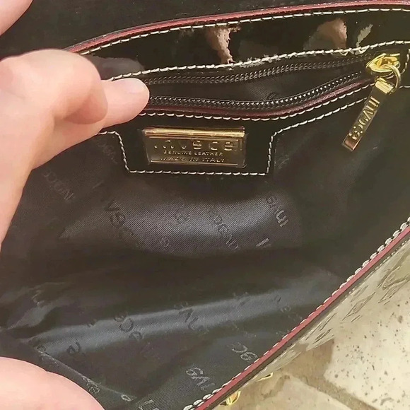 Arcadia by Invece Italian Black crossbody shoulder bag - Picture 4 of 7